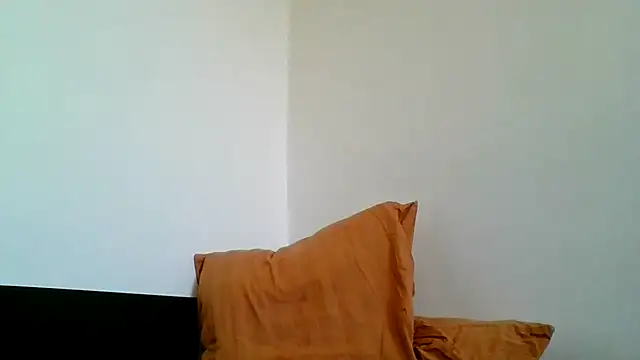 roseblak42 online show from 03/01/26, 03:25