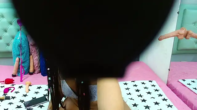 Snapshot of aleska_mack chatting on 02/27/25, 01:59 aleska mack online show from 02/27/25, 01:59