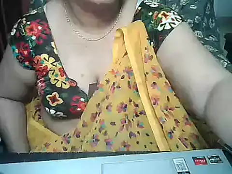 Snapshot of Punambhabisexy chatting on 03/06/25, 11:58 Punambhabisexy online show from 03/06/25, 11:58