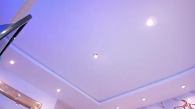 kiana cream online show from 01/09/26, 05:26