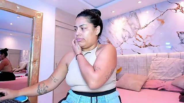 kiana cream online show from 03/16/26, 11:36