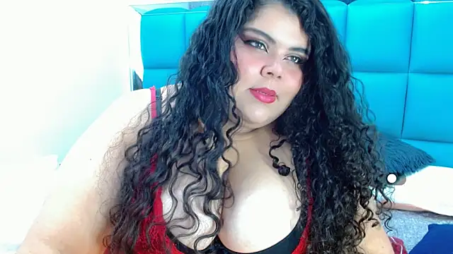 Sarah Bowie online show from 01/29/25, 05:40