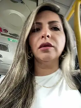  Abril-Office1 online show from 12/02/24, 04:09