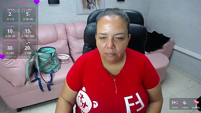 Penelope Nipples  online show from 02/05/25, 12:17