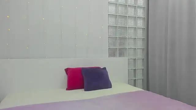 Tiny JuJu online show from 09/11/25, 01:39