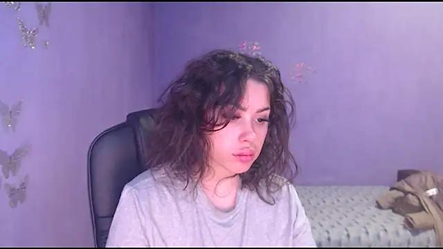 LovelyJulliette online show from 02/13/25, 02:42