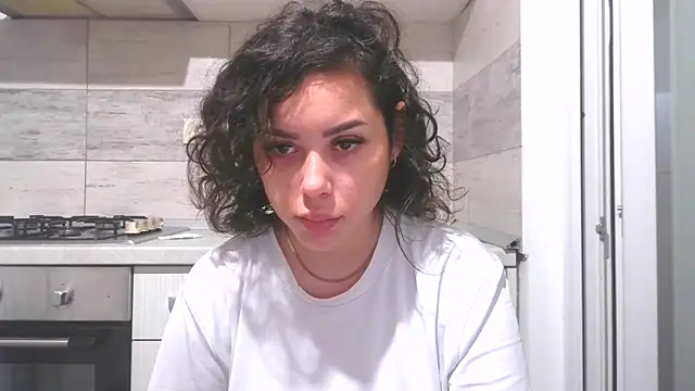 LovelyJulliette online show from 11/27/25, 05:26