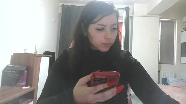 Snapshot of LovelyJulliette chatting on 06/04/26, 01:06 LovelyJulliette online show from 06/04/26, 01:06