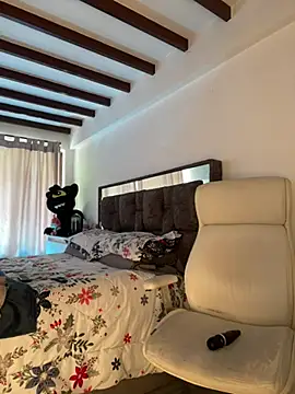 Snapshot of natashasweet chatting on 02/07/25, 03:41 natashasweet online show from 02/07/25, 03:41