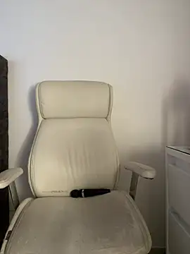 Snapshot of natashasweet chatting on 03/03/25, 03:53 natashasweet online show from 03/03/25, 03:53