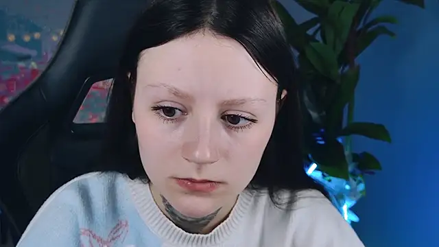 VeliraBraitberg online show from 12/05/24, 12:11