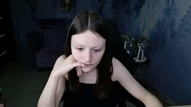 VeliraBraitberg online show from 12/28/24, 11:19