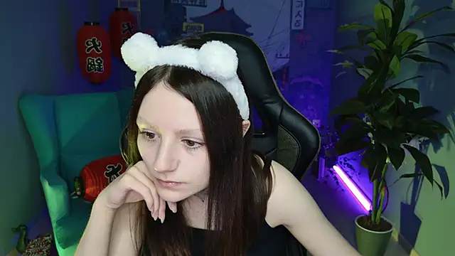 VeliraBraitberg online show from 12/29/24, 05:10