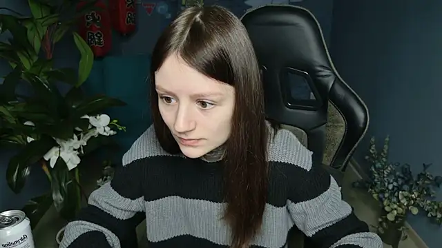 VeliraBraitberg online show from 02/08/25, 05:08