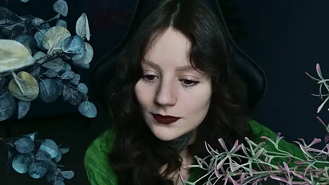 VeliraBraitberg online show from 02/23/25, 08:06