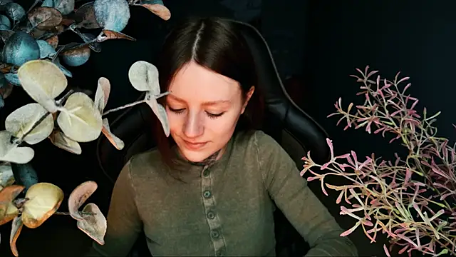 VeliraBraitberg online show from 03/14/25, 08:10