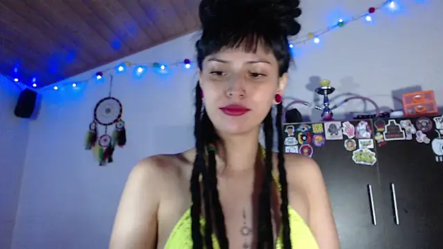 Gaby cute 16 online show from 05/30/26, 03:36