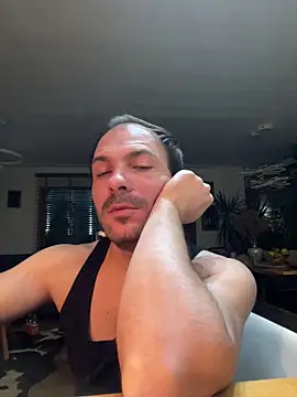 Adventurehotman online show from 12/19/24, 12:34