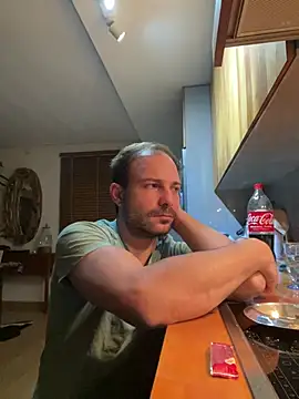 Adventurehotman online show from 01/17/25, 03:45