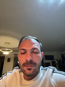 Adventurehotman online show from 10/05/25, 05:33