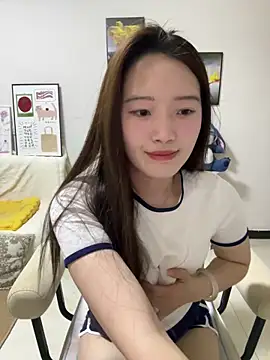 rose-u online show from 03/21/25, 10:39