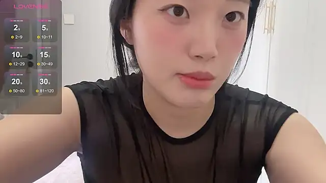 rose-u online show from 11/05/25, 01:27