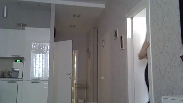 ZarinaSwift online show from 03/11/25, 04:43