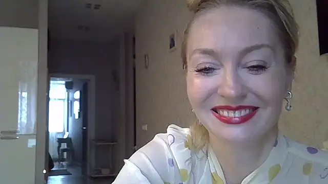 ZarinaSwift online show from 09/11/25, 04:34