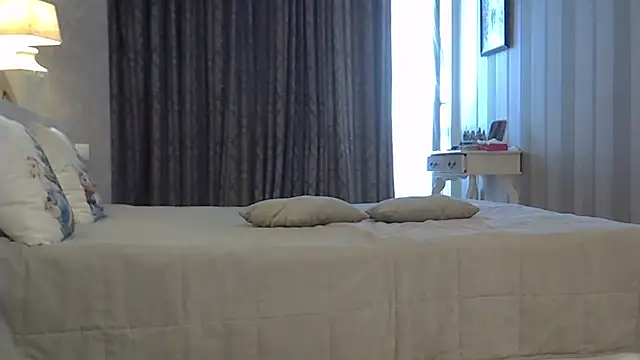 ZarinaSwift online show from 03/10/26, 04:50