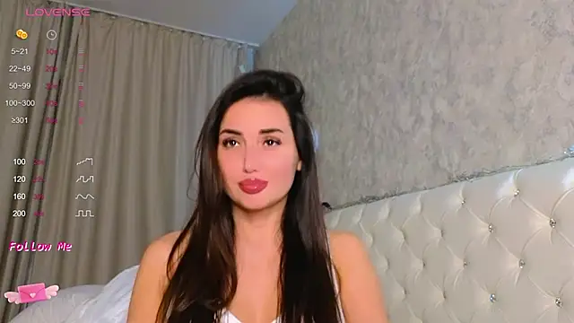 Snapshot of LaraSkinny chatting on 01/09/25, 02:07 LaraSkinny online show from 01/09/25, 02:07