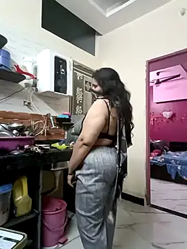 RESHMA 21 online show from 12/16/24, 03:11