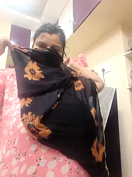 RESHMA 21 online show from 09/19/25, 04:36