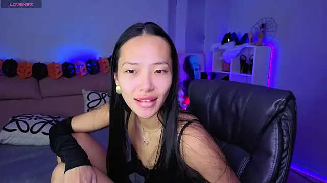  MIURA  online show from 10/28/25, 12:58