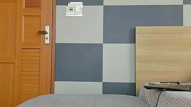 Kiera Thomas online show from 01/12/26, 05:12