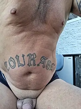 Snapshot of Hotbodyscottie chatting on 05/13/26, 11:33 Hotbodyscottie online show from 05/13/26, 11:33