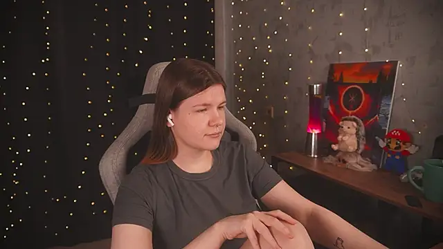 cuteamberlyyy online show from 02/18/26, 05:03