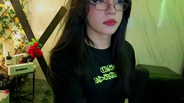 Snapshot of jeimy_garcia chatting on 07/23/26, 12:03 jeimy garcia online show from 07/23/26, 12:03