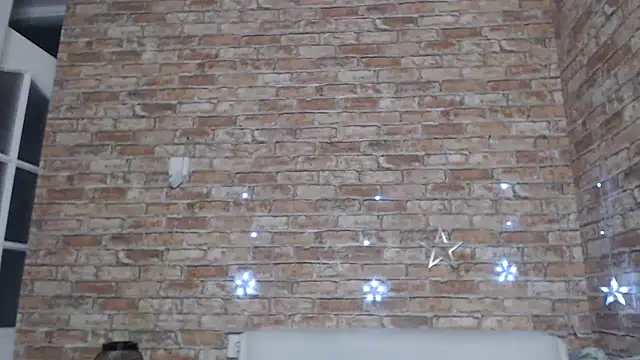 Amelia Kiss  online show from 09/16/25, 12:33