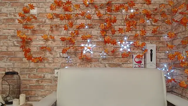 Amelia Kiss  online show from 11/13/25, 12:53