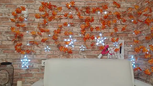 Amelia Kiss  online show from 11/20/25, 12:55