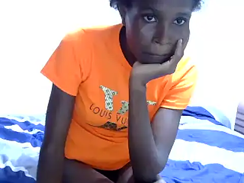 Snapshot of princess_tyra chatting on 02/13/25, 07:13 princess tyra online show from 02/13/25, 07:13