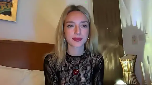 SirenaBelle online show from 11/23/25, 12:54