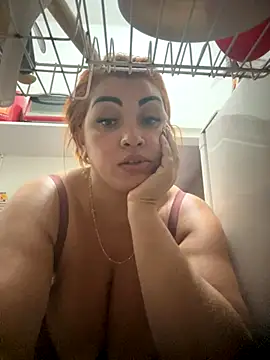 Bruninhaa34 online show from 11/20/25, 05:23