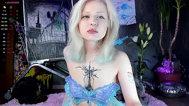 little grinch666 online show from 01/31/25, 08:54