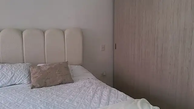 Snapshot of Celeste_Tailor_ chatting on 06/19/26, 08:23 Celeste Tailor online show from 06/19/26, 08:23
