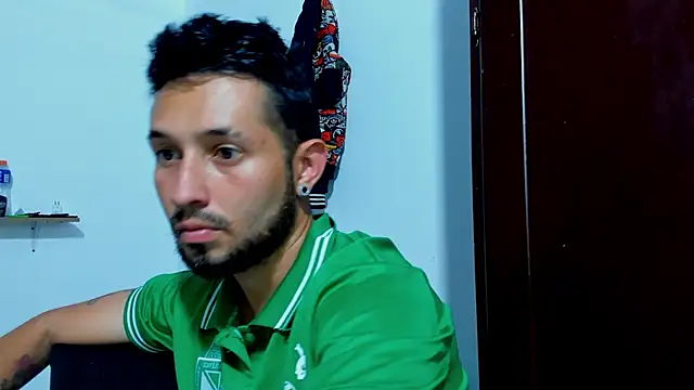 Bad Couple 1 online show from 10/26/25, 06:47