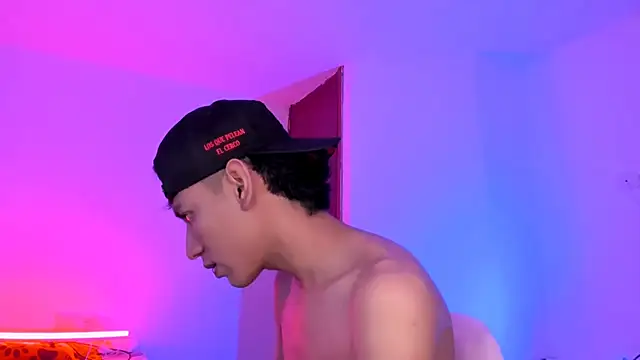 Levin Hikaru online show from 11/18/25, 02:50