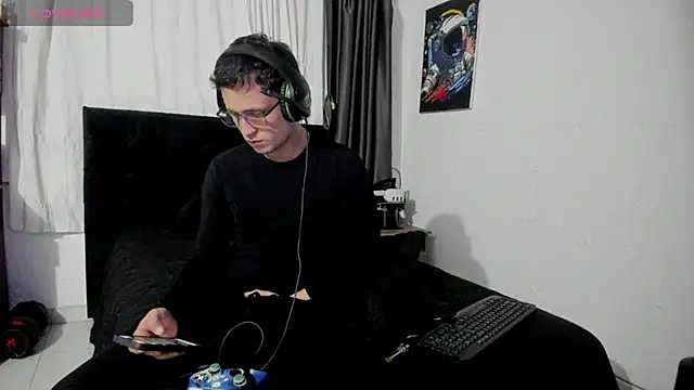 RyanHorseman online show from 10/22/25, 01:17