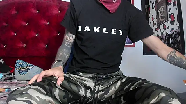 Aaron BigDickxxx online show from 01/16/25, 06:56