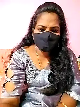 melina214 online show from 02/03/25, 03:09